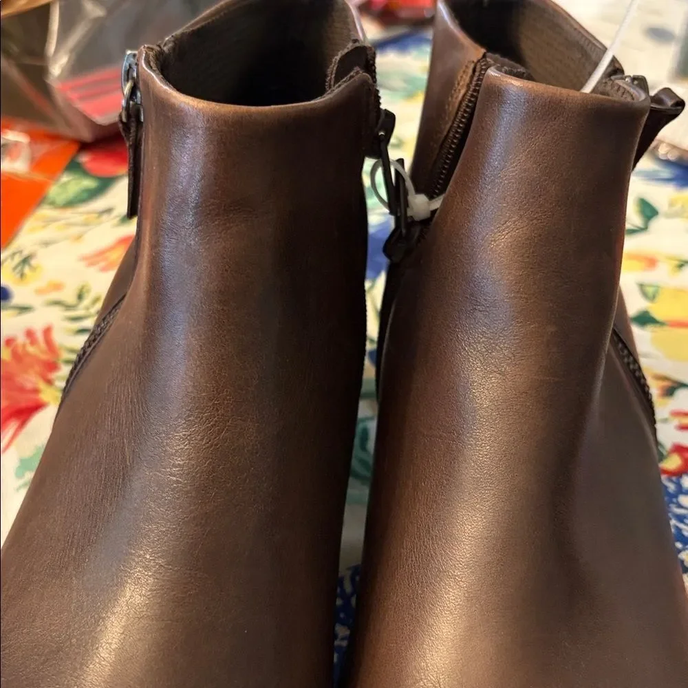 ECCO Shape 35 Zip Ankle Boots NWOB Size 42 (Women’s 11)